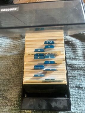 Rolodex Black Desktop Index Card Holder with Blue Tabbed Dividers